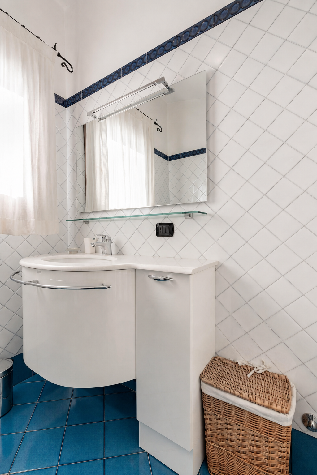 Villa Albarella — bagno 1