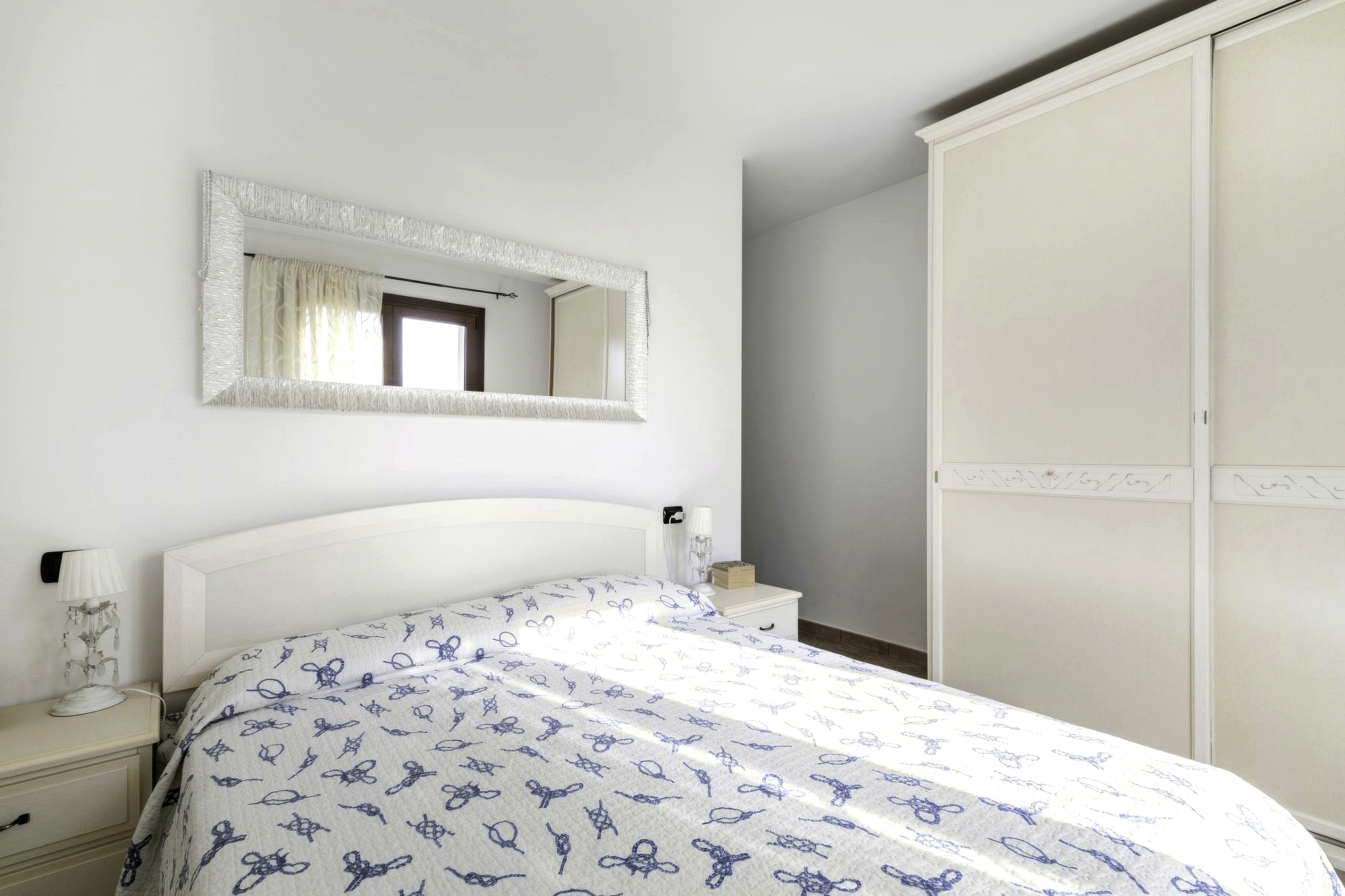 Villa Albarella bedroom 2