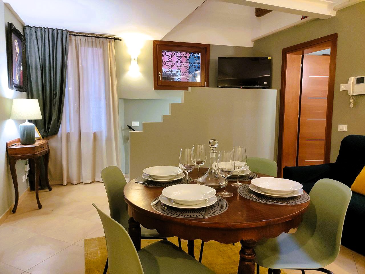 La Serenissima kitchen table wide