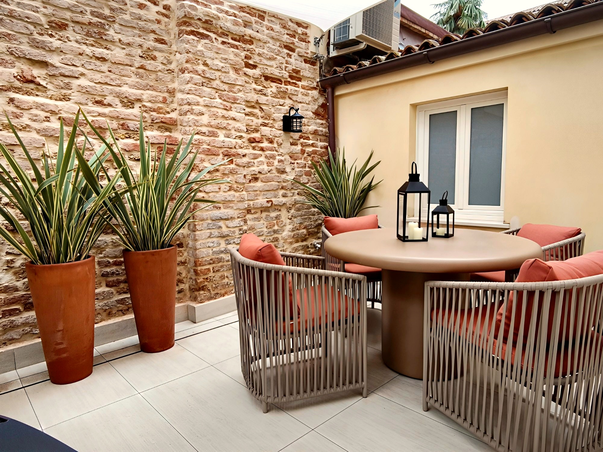 Dimora San Lorenzo courtyard